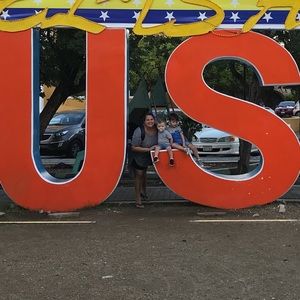 Meet your Posher, Carola